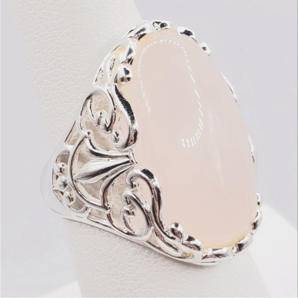 925 Sterling Silver Ring Blush Pink Ring Quartz  Ring Ornate Ring size 8